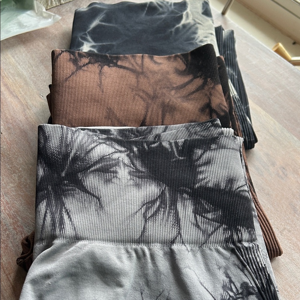 Black and Brown Tie-Dye Leggings
